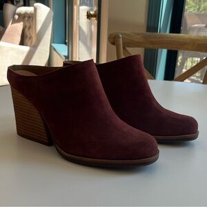 Kork-Ease Burgundy Suede Mules